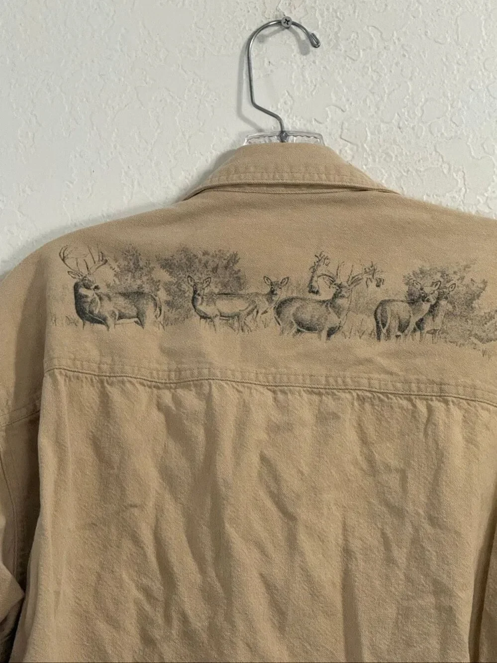 Legendary Whitetails shirt men's XL XLT  Tan Heavyweight Button Down Shacket